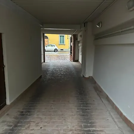 Tu Casa In *